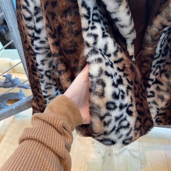 NEW Blank NYC Thundercat Leopard Jacket - Picture 9 of 10